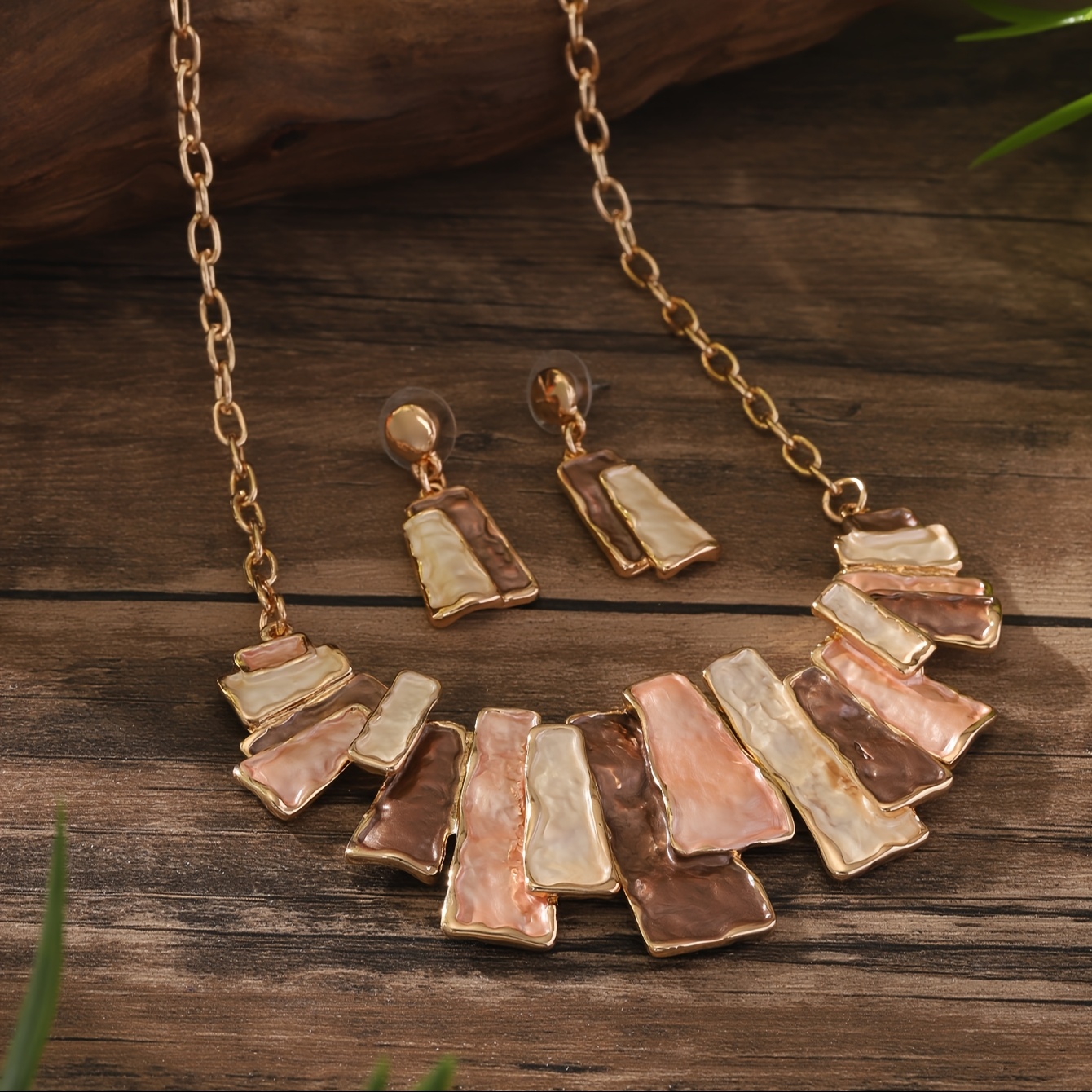 Geometric Japanese Earrings & Khaki Necklace Set